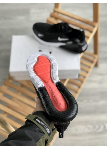 Черные демисезонные кроссовки мужские nike air max 270 black white v2 найк аир макс 270 No Brand