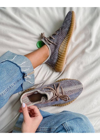 КРОССОВКИ ЖЕНСКИЕ ADIDAS YEEZY BOOST 350 V2 FADE АДИДАС ИЗИ БУСТ No Brand серые демисезоны (368855116)