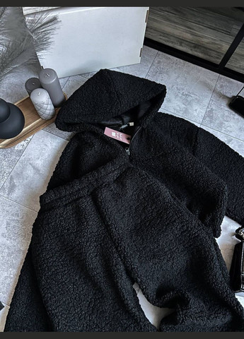 Жіночий спортивний костюм No Brand (316034940)