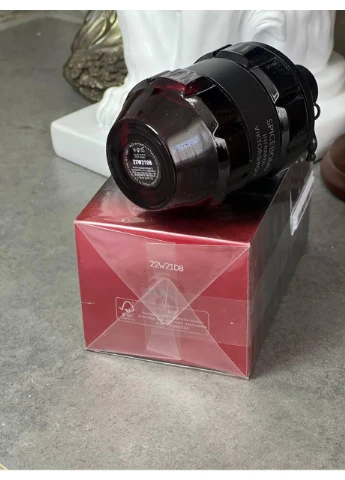 Viktor&Rolf Spicebomb Infrared 90 мл – чоловічий східний аромат з червоним перцем, корицею, амброю й тютюном Viktor & Rolf (387003455)