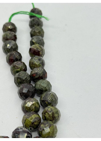 Яшма Кровь дракона 10 мм 40 см Зеленый No Brand (372468011)