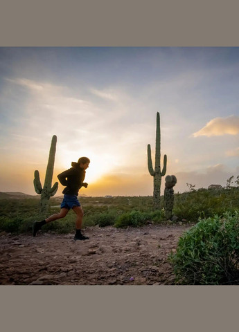 Чорна демісезонна куртка deluge cobalt Ultimate Direction