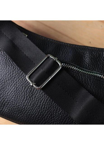 Чоловіча шкіряна сумка на пояс бананка через плече для телефону та документів середня Чорний 38786 Shvigel (353302632)