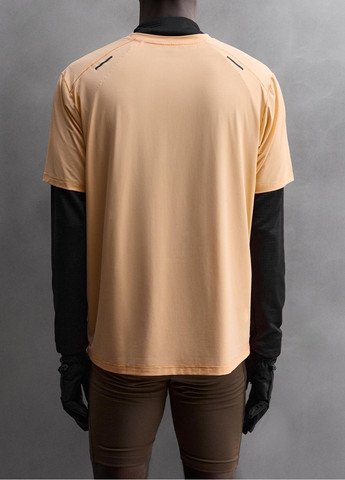 Помаранчева футболка Zara