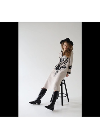 Сіра жіноча вишита сукня всесвіт сіра розмір m (5000294) VOVNA (368896242)