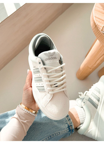 Кросівки жіночі Adidas Campus x Bad Bunny White Grey | Адідас Кампус Бед Банні білі No Brand білі демісезони (348419315)