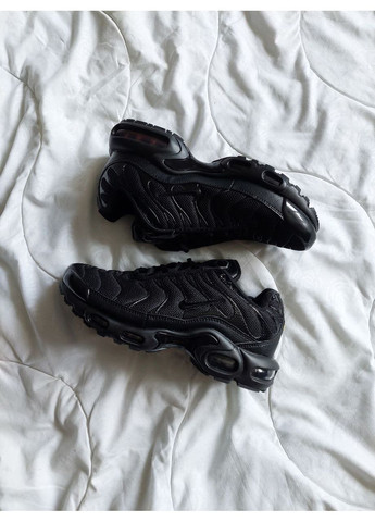 Кросівки жіночі Nike Air Max Plus Triple Black 604133-050 Найк Аір Макс ТН No Brand чорні демісезони (362206502)