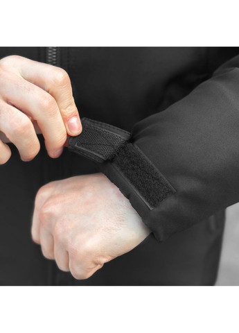 Чорна зимня куртка motive зима b2 чорний Pobedov