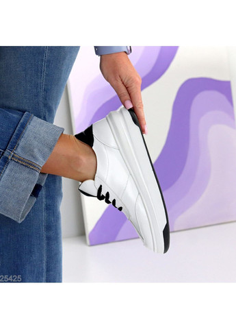 Кросівки жіночі Viego з натуральної шкіри, біло-чорні No Brand білі (361282472)