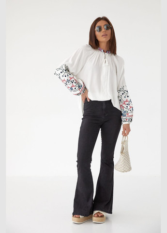 Белая женская вышиванка с завязками ESQ (322565391)