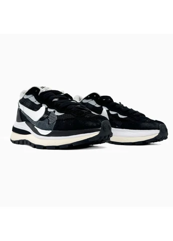Білі літні кросівки nike vaporwaffle x sacai black/white найк вапорвафл No Brand