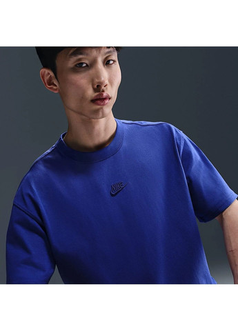 Синяя мужская футболка sportswear premium essential blue Nike