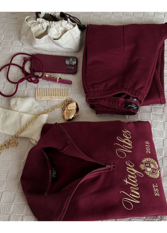 ChatGPT сказал: Жіночий костюм у спортивному стилі з принтом Україна (355803467)