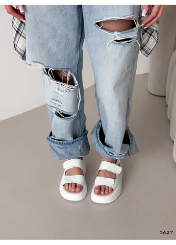 Белые белые босоножки No Brand