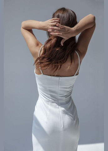 Білий святковий, коктейльна, вечірня біла сукня-сарафан на перлинних бретелях з відкритими плечима, футляр Nai Lu-na by Anastasiia Ivanova однотонна