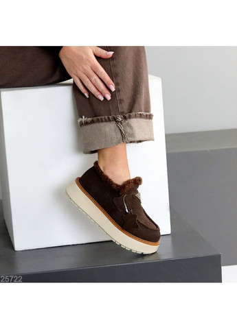 Жіночі зимові лофери Kristen, шоколадні з бежевою підошвою, натуральна замша, утеплені натуральним хутром No Brand (366079974)