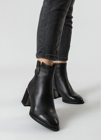 Черные ботильоны (1634б) Geronea