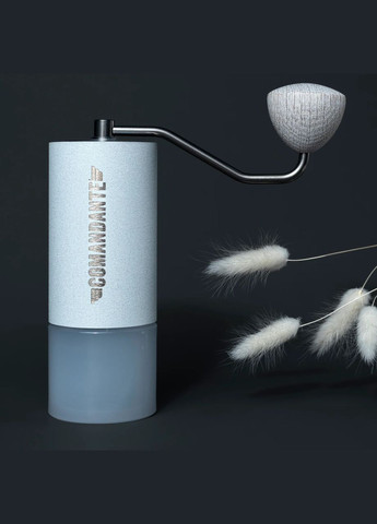 Кофемолка c40 mk4 з Red Clix Snow White (R-30042RC-VS) Comandante (303420723)