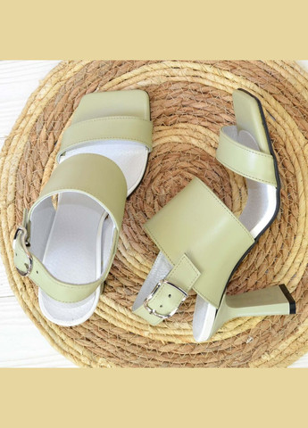 Босоніжки жіночі шкіряні з квадратним носком. Колір оливки. 37 розмір Vasha para (303931869)