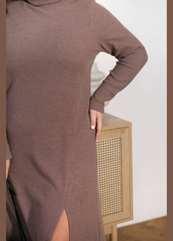 Кофейное платье Minova однотонное