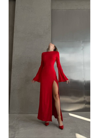 Червона вечірня сукня довжиною максі облягаюча силуетна Adelante однотонна