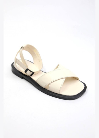 Молочные босоножки Benito без застежки