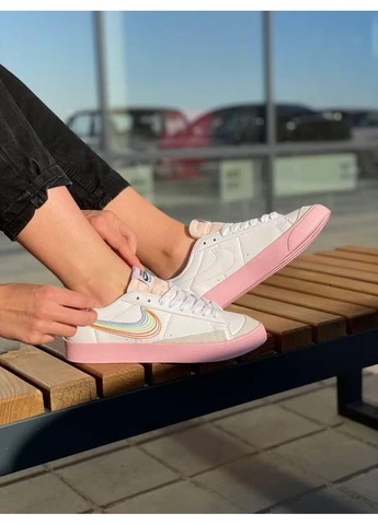Белые демисезонные кроссовки мужские nike blazer low 77 vintage betrue найк блейзер No Brand