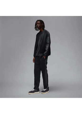 Черные демисезонные брюки Jordan