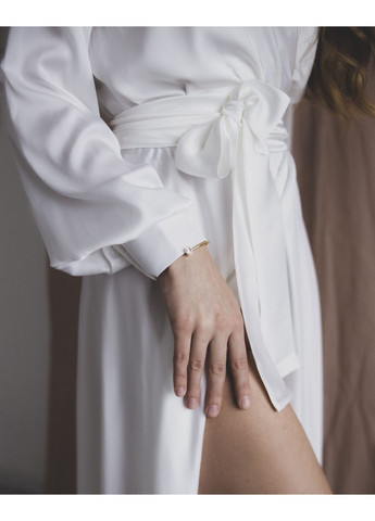 Молочна коктейльна, вечірня мінімалістична сукня максі з запаховим дизайном на запах No Brand однотонна