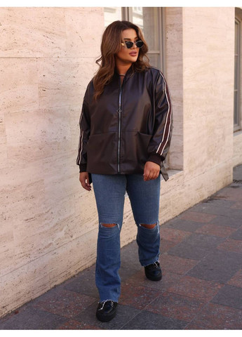 Темно-коричневая демисезонная стильная куртка экокожа с подкладкой в стиле бомбера, свободного кроя. Україна