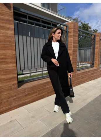 Черное Утепленное пальто. Кашемир No Brand