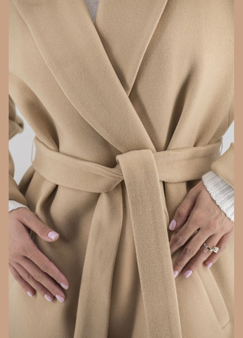 Бежеве демісезонне Довге жіноче вовняне пальто на запах із поясом, англійський комір, утеплене синтепоном, casual стиль Kent (, ), 38389 No Brand