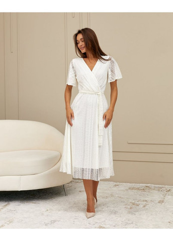 Белое вечернее платье на запах, а-силуэт FashionYouWant однотонное