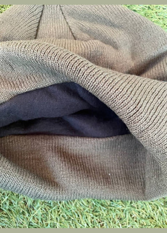 Шапка чоловіча тепла з лейбочкою C&A (305569912)