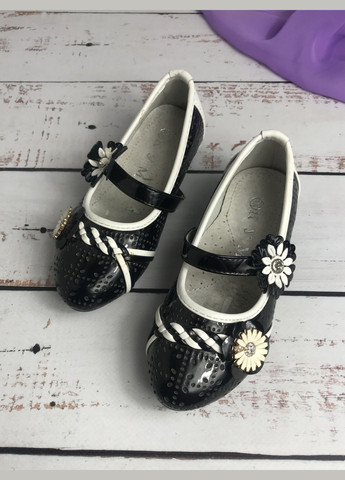 Туфлі дитячі для дівчинки КУМ Чорно-білий (998) No Brand (347236123)