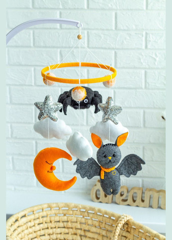 Дитячий мобіль на ліжечко для немовлят ручної роботи WooolyWool «Кажан та павук» No Brand (342758006)