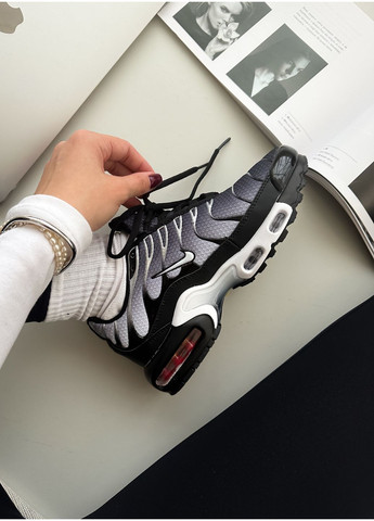 Кроссовки женские и мужские Nike Air Max TN Plus gray black | Найк Аир Макс ТН плюс серые черные No Brand серые демисезоны (351871634)