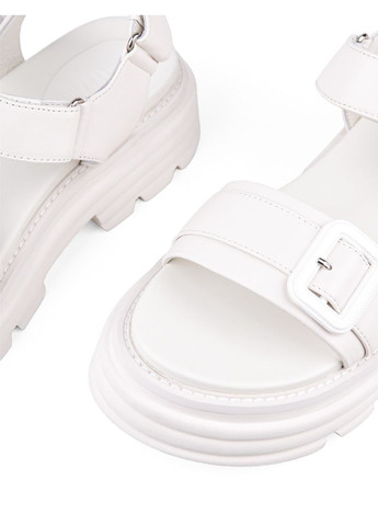 женские сандалии 3105-181 белая кожа Attizzare