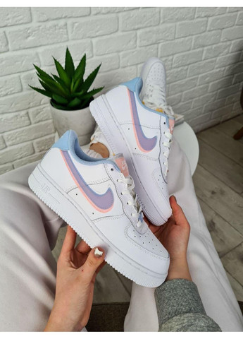 Розовые демисезонные кроссовки мужские nike air force 1 white blue pink найк аир форс 1 премиум No Brand
