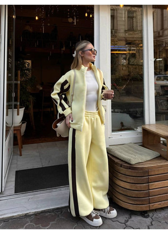 Стильний жіночий спортивний костюм з контрастними лампасами ❄️❄️❄️ Україна (372045820)