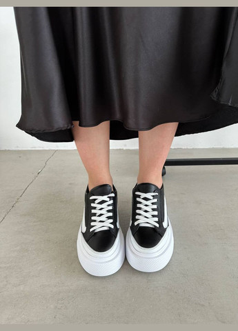 Чорно-білі стильні жіночі кеди No Brand