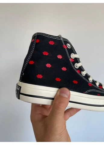 КРОСІВКИ ЖІНОЧІ CONVERSE CHUCK 70 EMBROIDERED LIPS BLACK КОНВЕРС ЧОРНІ No Brand чорні демісезони (392017771)