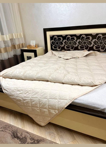 Ковдра подвійна на кнопках зима-літо холофайбер Ковдра 4 сезони 175х210 (Е3000-22) No Brand (306633732)