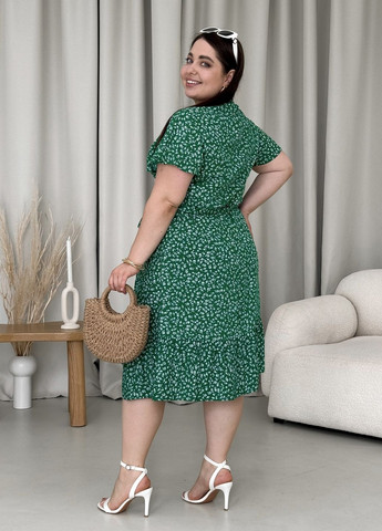 Зелена пляжна, повсякденний, кежуал, коктейльна літня легка сукня на запах в квіточку зі штапелю на запах Merlini леопардовий