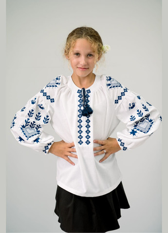 Белая детская вышиванка для девочки из льна белая с синей вышивкой узор орнамент лен (311221529)