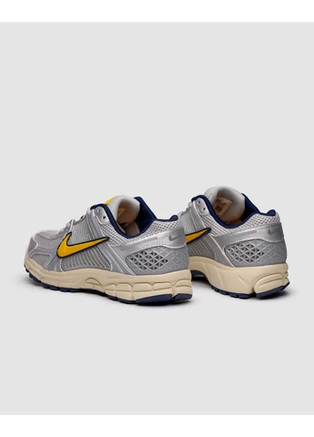 Оранжевые летние кроссовки nike zoom vomero 5 laser orange найк зум вомеро 5 No Brand