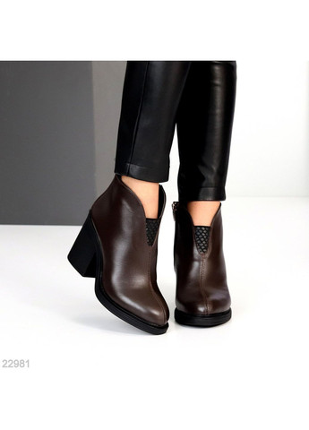 Коричневі зимня зимові шкіряні ботильйони Helen