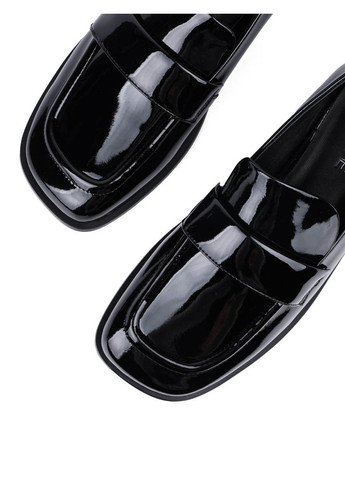 Attizzare Жіночі Туфлі 7598-01 Чорний Наплак чорний з, — демісезон (322181705)