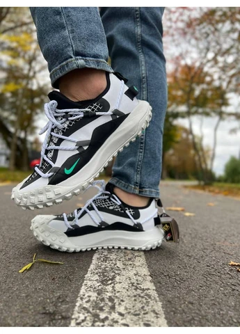 КРОССОВКИ ЖЕНСКИЕ NIKE ACG MOUNTAIN FLY LOW WHITE НАЙК АСЖ МАУНС ФЛАЙ БЕЛЫЕ No Brand белые демисезоны (392024546)