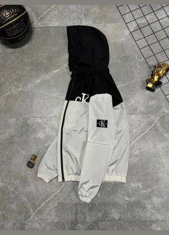 Сіра вітровка No Brand